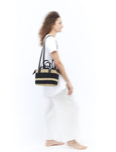 Cargar imagen en el visor de la galería, Bolso Marcus Black