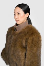 Cargar imagen en el visor de la galería, Chaqueta Argyle Short Brown