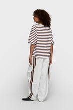 Cargar imagen en el visor de la galería, Camiseta Balloon Stripes