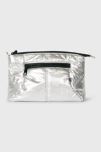 Cargar imagen en el visor de la galería, Bolso Mini Banana Silver