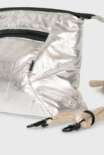 Cargar imagen en el visor de la galería, Bolso Mini Banana Silver