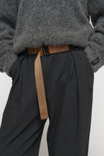 Cargar imagen en el visor de la galería, Pantalones Jogger Belt Antracita