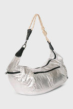 Cargar imagen en el visor de la galería, Bolso Banana Silver