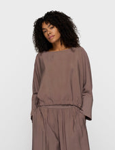 Cargar imagen en el visor de la galería, Top Batwing Moonrock