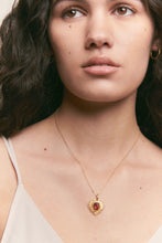 Cargar imagen en el visor de la galería, Collar Sacro Cuore