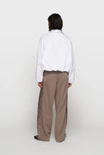 Cargar imagen en el visor de la galería, Camisa Cropped Smoking