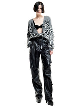 Cargar imagen en el visor de la galería, Cardigan Leopard Grey