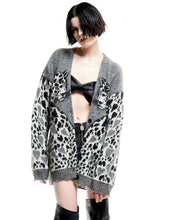 Cargar imagen en el visor de la galería, Cardigan Leopard Grey