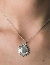 Cargar imagen en el visor de la galería, Collar Sole Mio Plata