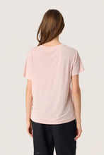 Cargar imagen en el visor de la galería, Camiseta Columbine Pink