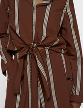 Cargar imagen en el visor de la galería, Camisa Deep Brown
