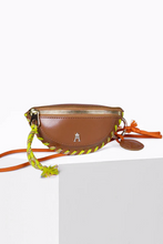 Cargar imagen en el visor de la galería, Mini Bolso Winou Tan