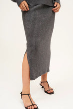Cargar imagen en el visor de la galería, Falda Milita Gris