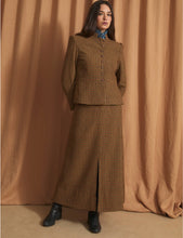 Cargar imagen en el visor de la galería, Falda Sara Harris Camel