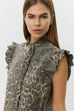 Cargar imagen en el visor de la galería, Chaleco Farah Leopard