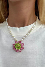 Cargar imagen en el visor de la galería, Collar Dahlia Fiorella