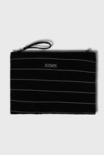 Cargar imagen en el visor de la galería, Pouch First Class Black