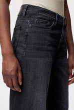 Cargar imagen en el visor de la galería, Vaqueros Flown