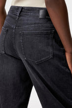 Cargar imagen en el visor de la galería, Vaqueros Flown