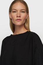 Cargar imagen en el visor de la galería, Camisa Flowy Black