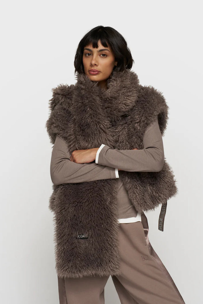 Bufanda Furry Scarf