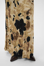 Cargar imagen en el visor de la galería, Falda Riyan