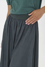 Cargar imagen en el visor de la galería, Falda Coral