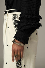 Cargar imagen en el visor de la galería, Blusa Farruca Blackberry