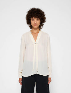 Blusa Flowy Cream