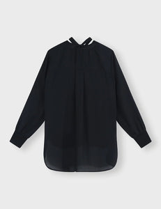 Blusa Flowy Black