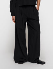 Cargar imagen en el visor de la galería, Pantalones Linen Black