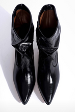 Cargar imagen en el visor de la galería, Botines Hicha Black