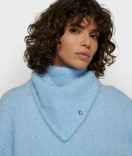Cargar imagen en el visor de la galería, Bufanda Hairy Knit Bandana Angel Blue