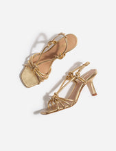 Cargar imagen en el visor de la galería, Sandalias Santa Oro