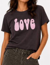 Cargar imagen en el visor de la galería, Camiseta Love Cocoa