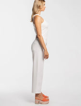 Cargar imagen en el visor de la galería, Pantalones Cross White