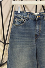 Cargar imagen en el visor de la galería, Vaqueros Korea Intense Blue