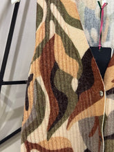 Cargar imagen en el visor de la galería, Chaleco Camouflage