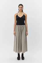 Cargar imagen en el visor de la galería, Falda Juneau