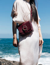 Cargar imagen en el visor de la galería, Bolso Jimena Vino
