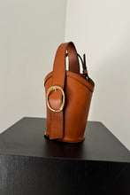 Cargar imagen en el visor de la galería, Bolso Le Cubito Cognac