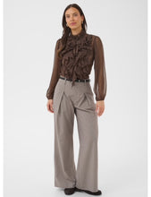 Cargar imagen en el visor de la galería, Camisa Lilja Choco Long