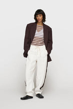 Cargar imagen en el visor de la galería, Camiseta Mesh Stripes Wine