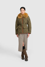 Cargar imagen en el visor de la galería, Chaqueta Mildred Olive Night Mix
