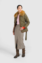 Cargar imagen en el visor de la galería, Chaqueta Mildred Olive Night Mix