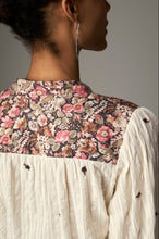 Cargar imagen en el visor de la galería, Blusa Marie Ivory