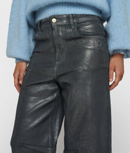 Cargar imagen en el visor de la galería, Pantalones Metallic Western Denim Silver