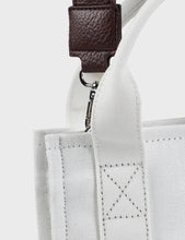 Cargar imagen en el visor de la galería, Bolso Mini Box Ecru