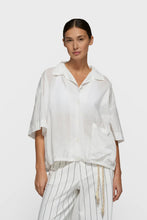 Cargar imagen en el visor de la galería, Blusa Jacket White