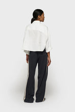 Cargar imagen en el visor de la galería, Camisa Cropped White